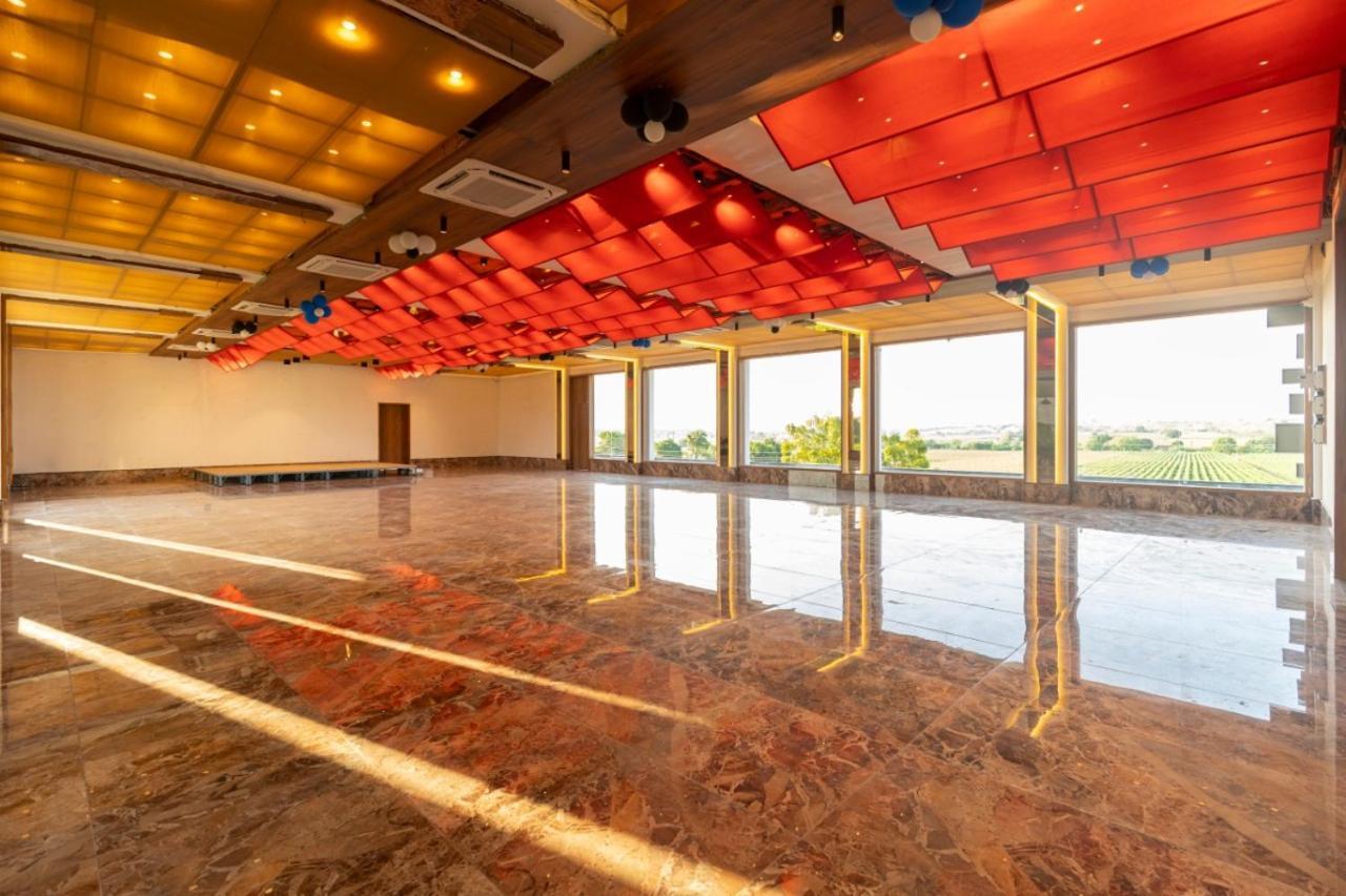 The Heaven Water Park And Resort & Restaurant Virpur Exterior foto